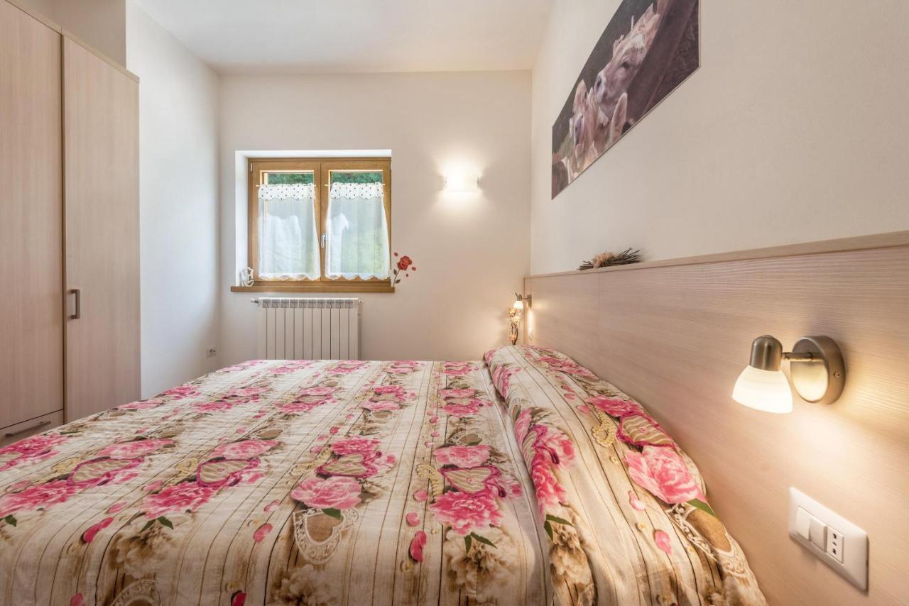 Nonno Bigi Rosa Apartment Tremosine Exterior foto